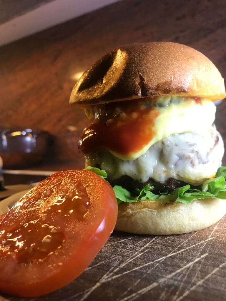 Der 4 XL Cheeseburger – Engels-bbq