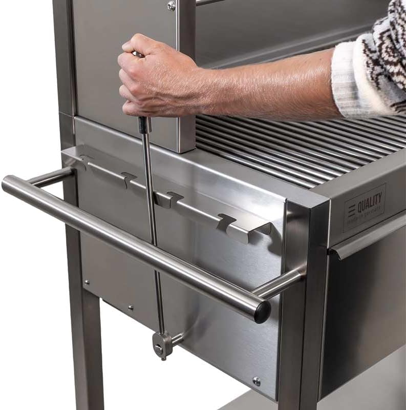 🔥 Schickling Profistar II – Gastro Holzkohlegrill aus Edelstahl | XXL Holzkohlegrill für Catering & Gastronomie mit 4 Lenkrollen, höhenverstellbarer Kohlewanne & 8 mm Edelstahlrost – Made in Germany
